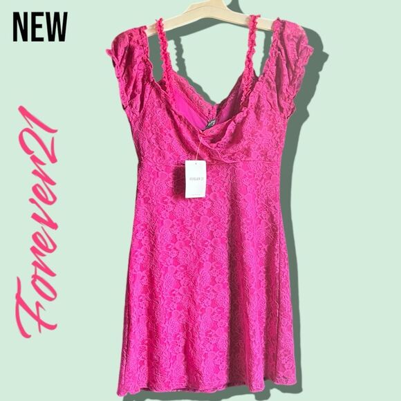 New NWT Forever 21 Pink Lace Mini Dress - Small - Picture 4 of 5